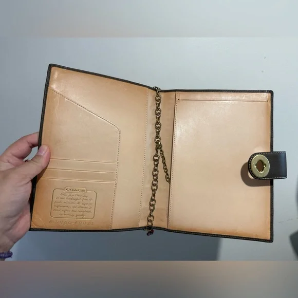 Coach Brown Sig Turnlock Planner Agenda Notebook Cover with Red Stripe and Charm - Picture 7 of 8